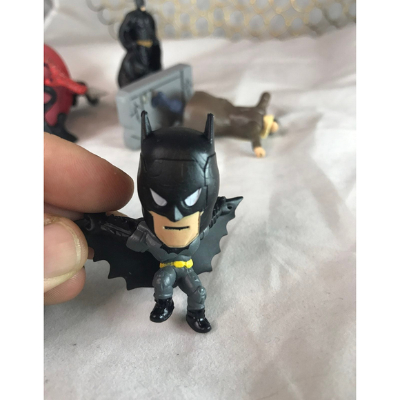Marvel and DC Comics figurines toys or cake toppers - Picture 8 of 8